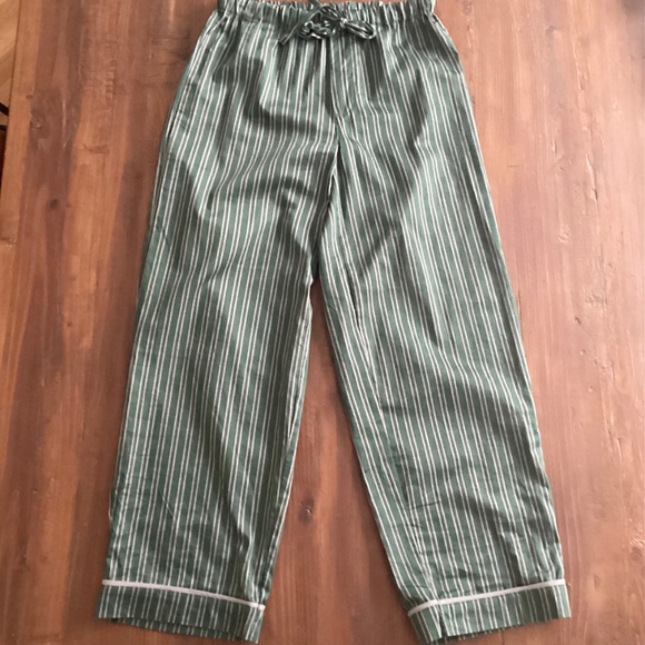 Pottery Barn Teen Harry Potter Slytherin Pajamas Small Green Stripe NWOT - Picture 11 of 16